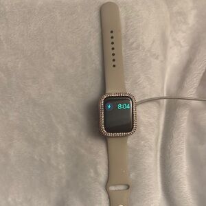 Apple Watch Series 7 45mm with Rhinestone Bezel